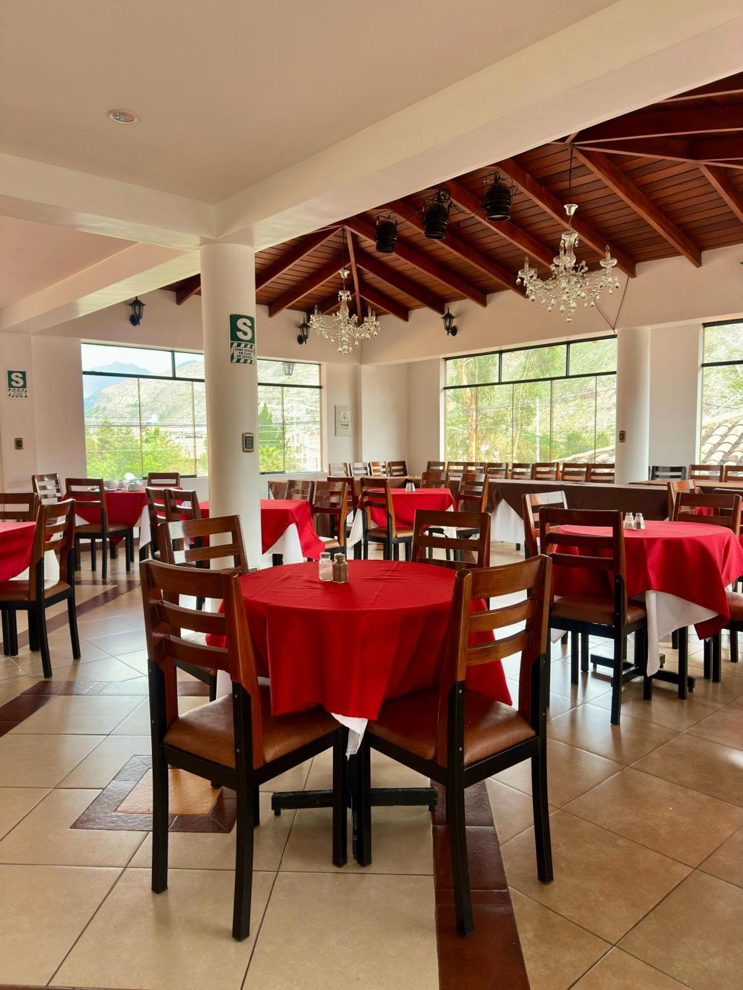 Hotel Mabey Urubamba Eksteriør billede